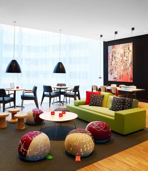 citizenM Rotterdam, Lobby sitting area