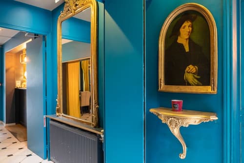 Nouvel Hôtel Paris, Lobby sitting area