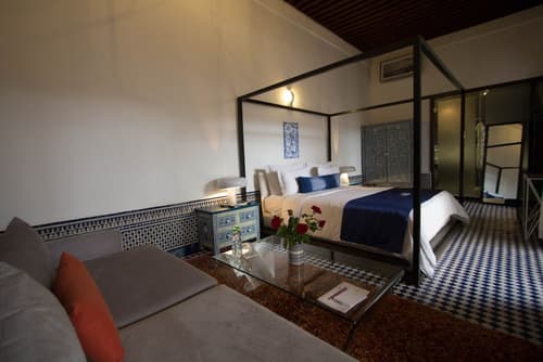 Riad Braya, Room