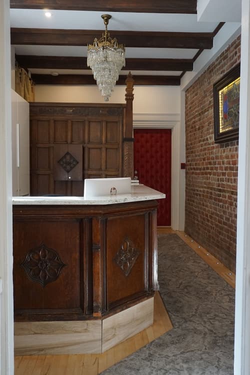 Hôtel Marie-Rollet, Reception