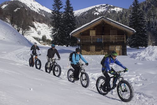 Mamie Megève, Bicycling