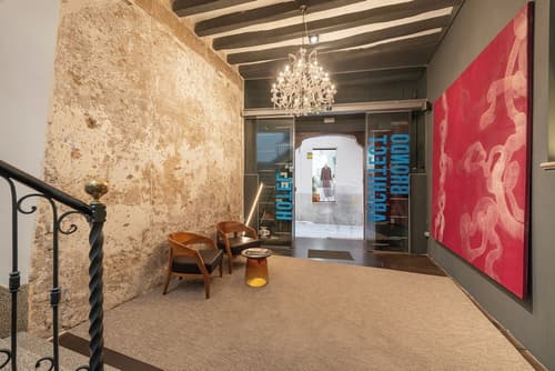 Brondo Architect Hotel, Reception