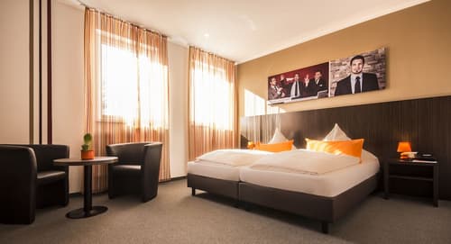 GS Hotel, Primary image