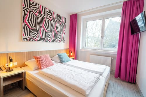 Hotel Madeleine, Room