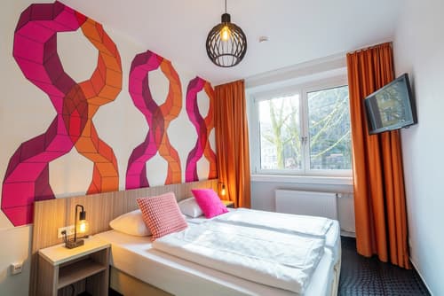 Hotel Madeleine, Room