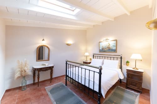 Nafsimedon Hotel, Room