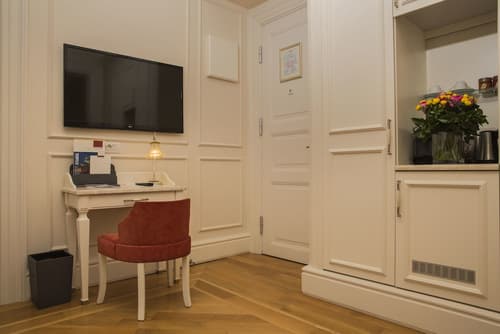 Corinne Art & Boutique Hotel, Room