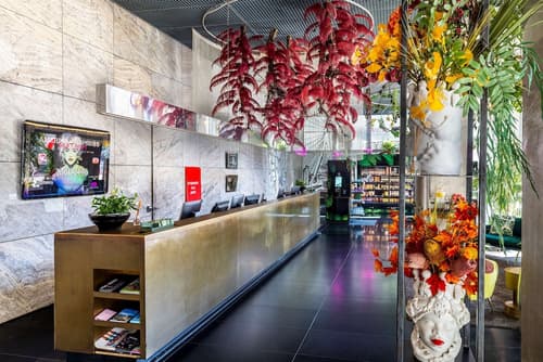 nhow Rotterdam Hotel, Lobby