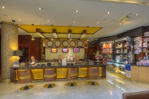 Fortune Grand Hotel, Reception