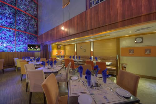 Fortune Grand Hotel, Dining