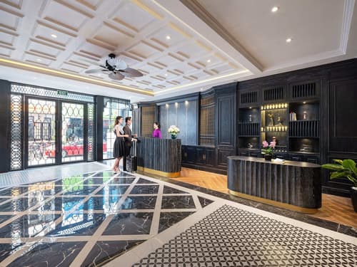 Hue Serene Palace Hotel, Reception