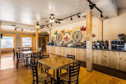 Quality Inn Bryce Canyon, Breakfast area