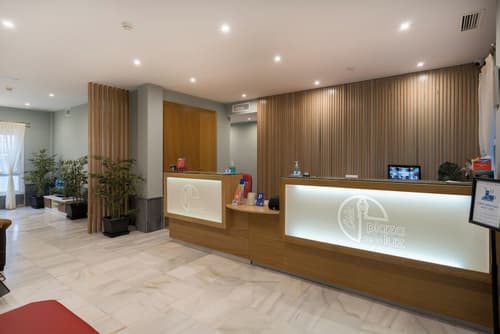 Plaza de la Luz Cádiz, Reception