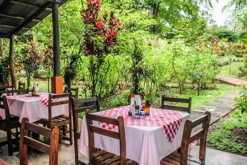Hotel Faro Arenal, Breakfast area