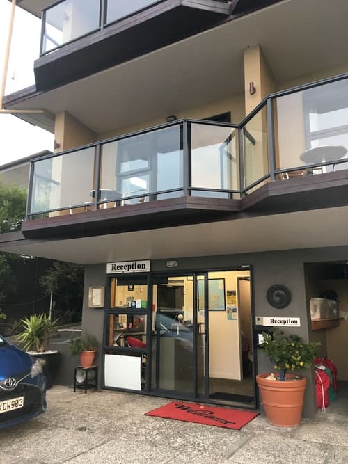 Harbour View Motel, Reception