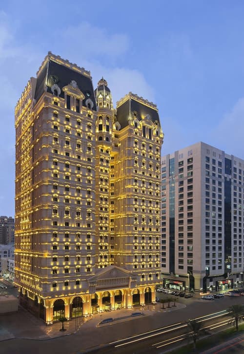 Royal Rose Hotel Abu Dhabi, Curio Collection by Hilton, Exterior