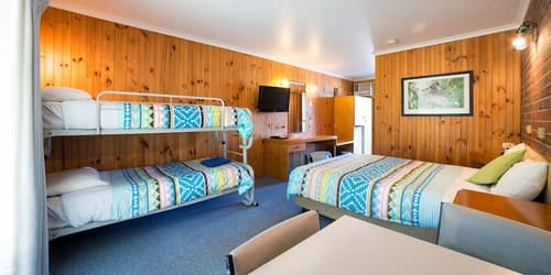 Kookaburra Motor Lodge, Room