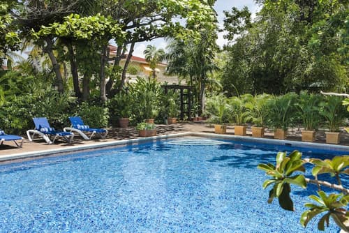 Terra Nova, BW Premier Collection, Pool