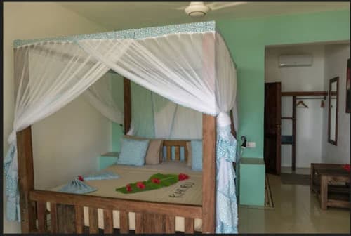 Reef & Beach Resort, Room