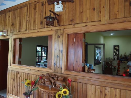 Palm Point Village, Reception