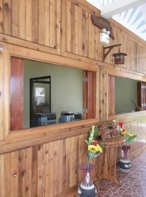 Palm Point Village, Reception