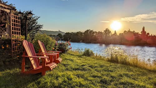 Along River Ridge, Primary image