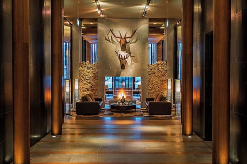The Chedi Andermatt, Interior entrance