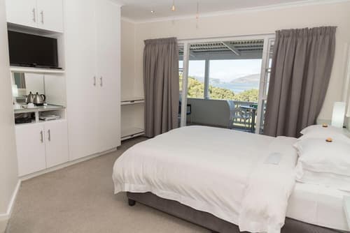 South Villa Guesthouse & Garden, Room