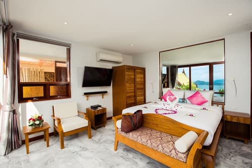 Sandalwood Luxury Villas, Room