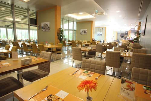 Holiday Inn Express Manisa - West by IHG, Restaurant