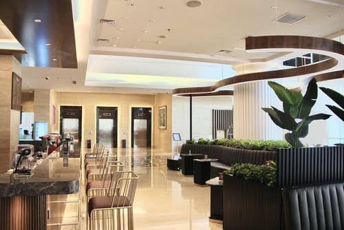 JS Luwansa Hotel and Convention Center, Lobby