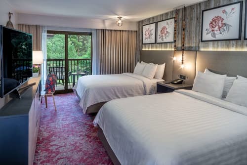 Cliffrose Springdale, Curio Collection by Hilton, Room