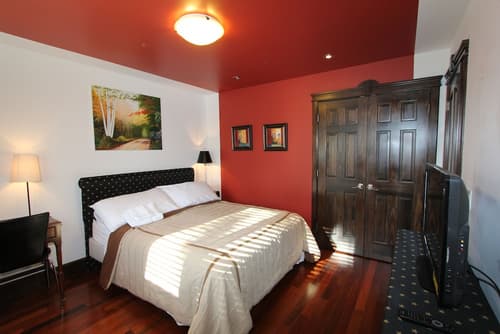 Westmount River Inn, Room