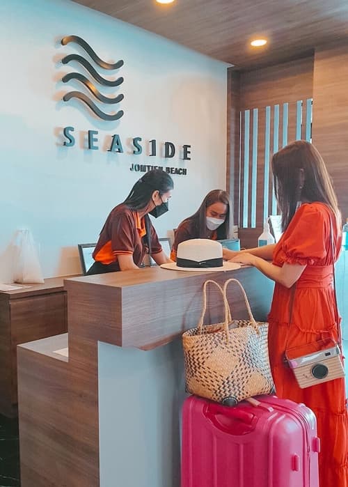 Seaside Jomtien Beach, Reception