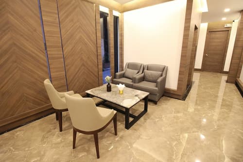 Seaside Jomtien Beach, Reception