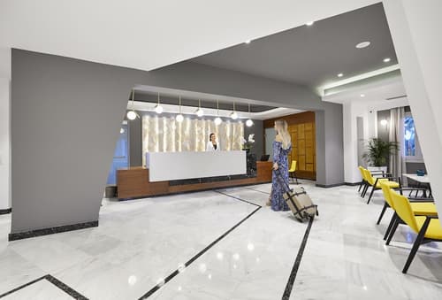 De Sol Spa Hotel, Reception