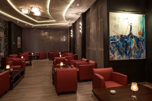 Sky Casa Airport, Lobby lounge