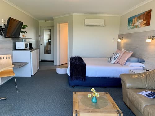 Apollo Bay Waterfront Motor Inn, Room