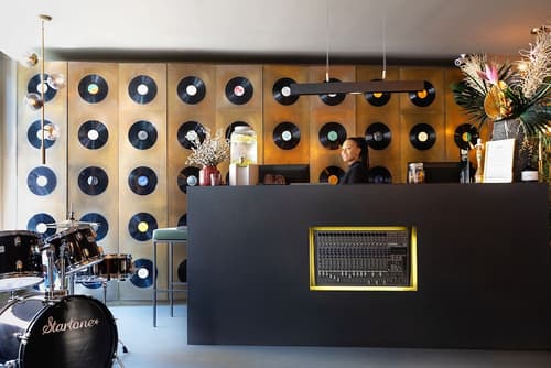 Design-Hotel JAMS, Reception