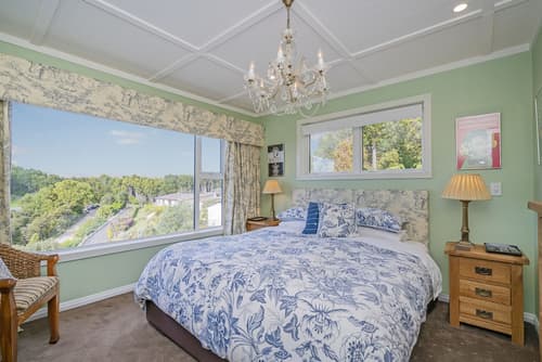 Bayview Valley Lodge, Room