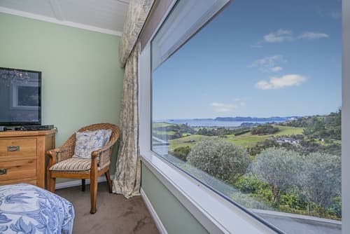 Bayview Valley Lodge, Room