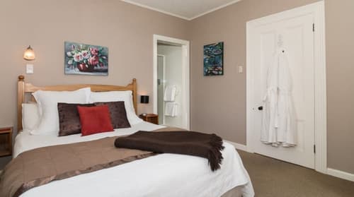 The Point Bed & Breakfast, Room