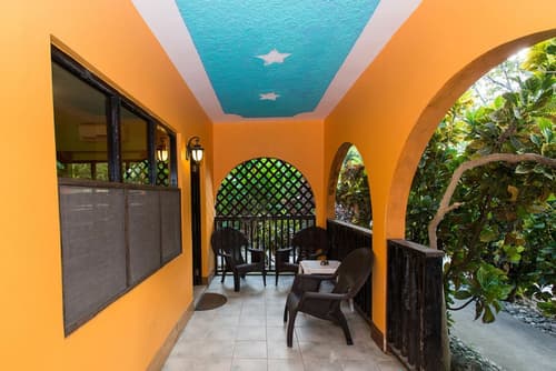 Sunrise Club Hotel Restaurant & Bar, Terrace/patio