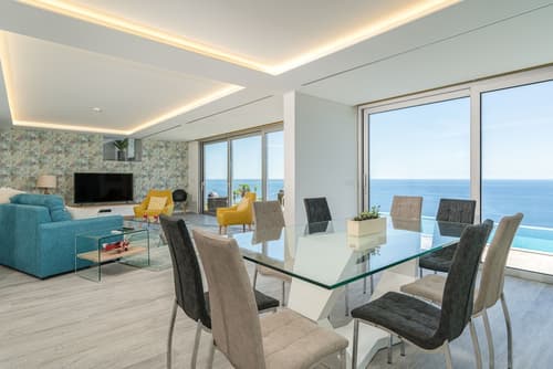 Sonho do Oceano, Lounge