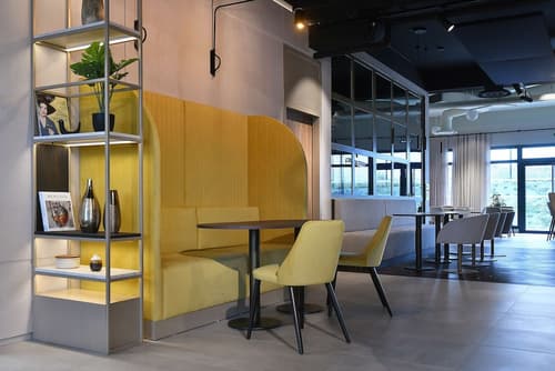 Golden Tulip Reims, Lobby