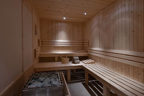 Golden Tulip Reims, Spa