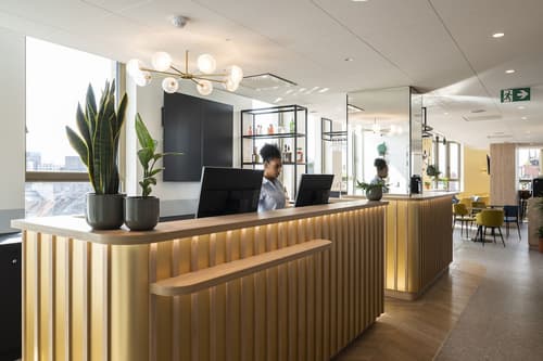 B&B HOTEL Antwerpen Centrum, Reception