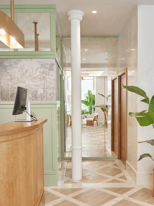 ICON Malabar, Reception