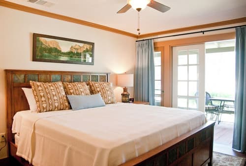 Sierra Sky Ranch, Room