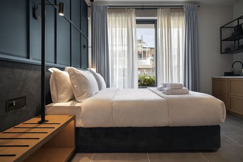 Bob W Akadimia Athens, Room